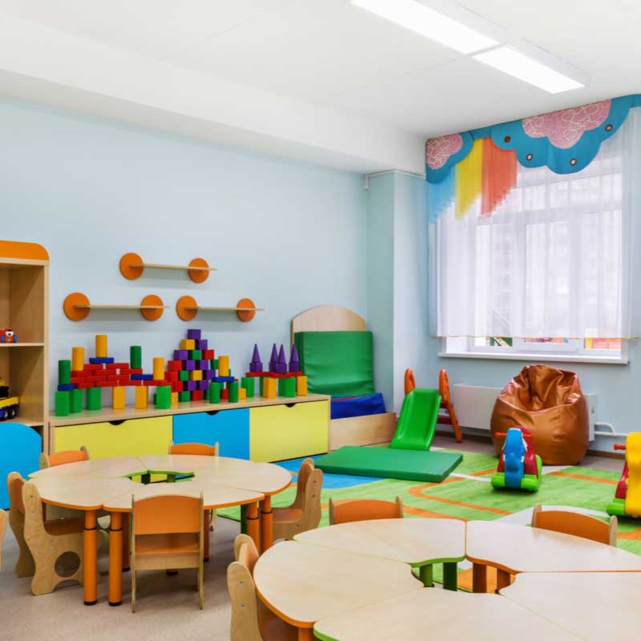 Schulen & Kindergärten